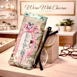 Artisan Upcycled Eyeglass Case – Handmade Textile Glasses Sleeve | Gift for Her